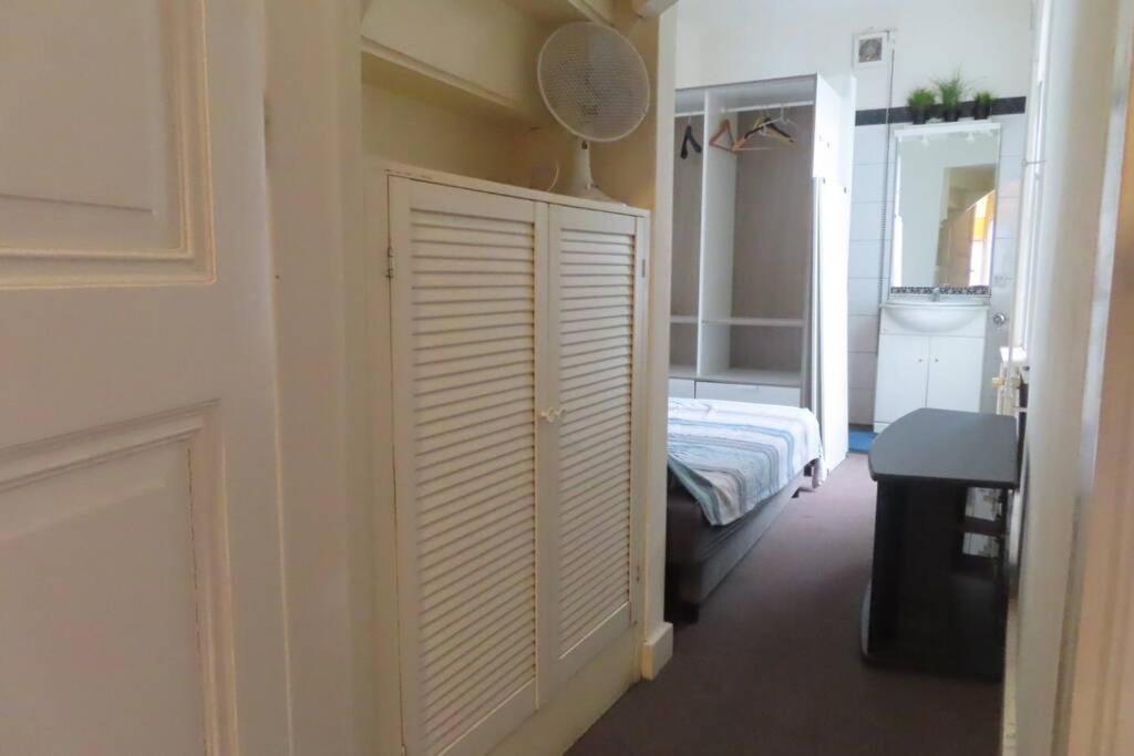 Down Town Apartment Ейндховен Екстериор снимка